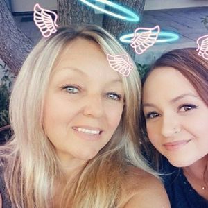 Meet your Posher, Lana